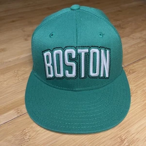 Adidas Boston Celtics Spell Out Hat Cap Fitted Size L/XL Finals Green NBA EUC - Picture 1 of 13