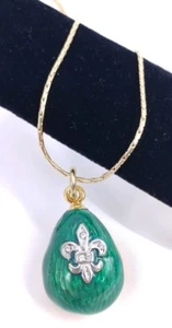 (W) Fleur De Lis GREEN Textured Enamel Egg Crystal Pendant Charm 18" Necklace - Picture 1 of 9