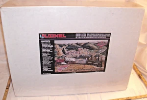 LIONEL RED WING SHOES 90TH ANNIVERSARY 6-11820 PLAY SET TRAIN SET BOXED SEALED - Picture 1 of 2