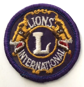 Patch Vintage Lions International 2"-viola - Foto 1 di 2