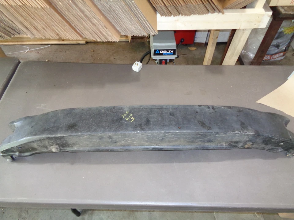 98-99 Mitsubishi Eclipse OEM parachoques trasero barra de refuerzo soporte (os) Foto 1 de 1