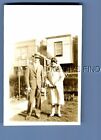 BLACK & WHITE PHOTO U_2369 MAN IN SUIT POSED WITH WOMAN IN COAT AND HAT