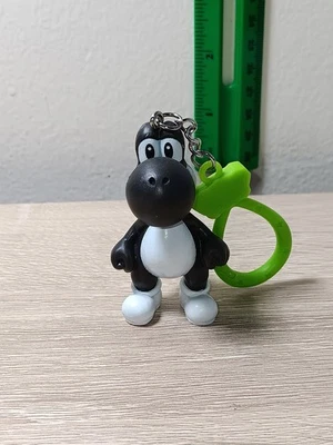 *FREE SHIP* 2" BLACK YOSHI BackPack Buddies Clip Keychain Super Mario - Image 1 of 4