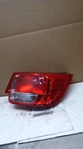 Used Right Tail Light Assembly fits: 2015 Chevrolet Malibu ECO quarter panel mou - Foto 1 di 6