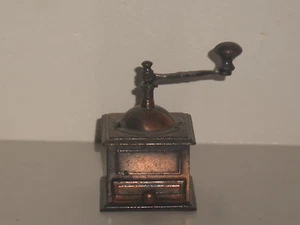 Afilador de lápices de cobre fundido a presión molinillo de café de metal 2-1/4 ” x 1-1/2” - Imagen 1 de 7