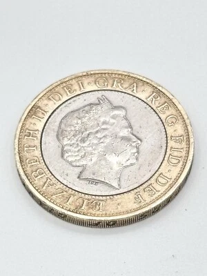 RARE 2012 Queen £2 Two Pound Error Coin Rim Upside Down - Image 1 of 4