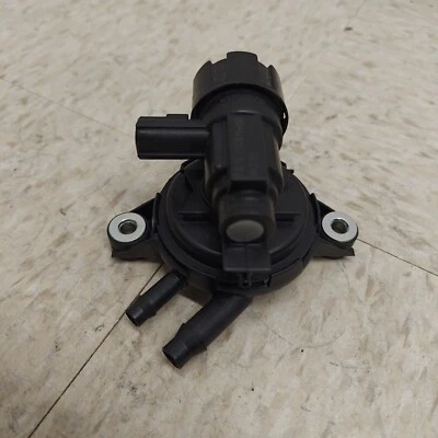 Vapor Canister Purge Valve Fuel Motorcraft CX-2127 For Ford Explorer 2003-2004 - Image 1 of 4