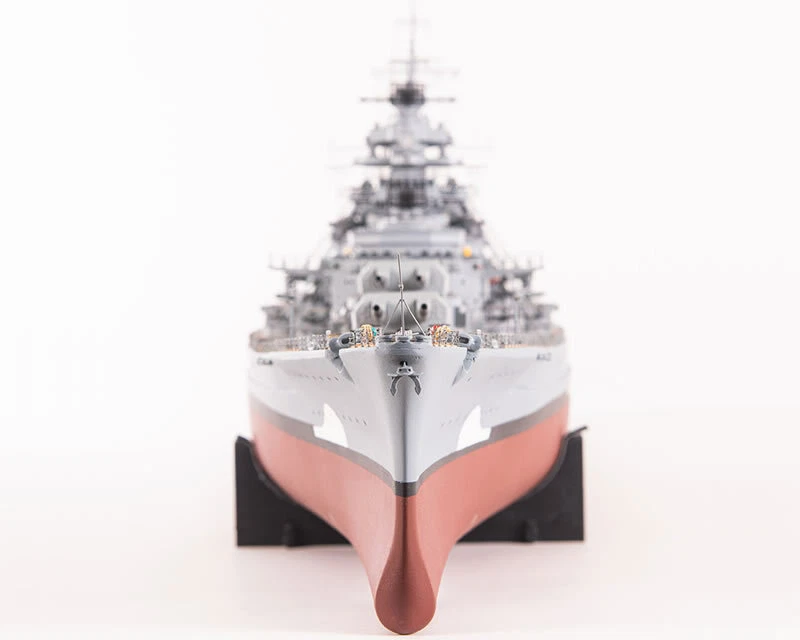 Amati AM1614 German Battleship Bismarck Kriegsmarine 1941 - 1 200 modellismo