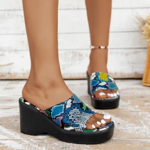 Women Slip On Open Toe Platform Wedge Heel Sandals Casual Walking Beach Slippers - Picture 1 of 11