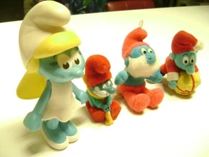Plastic Smurfette Figure, SMURF Clip-On, Plush and McDonalds Pull String Toy - Picture 1 of 11