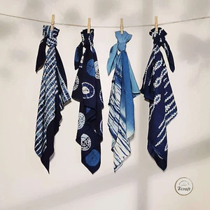 Shibori Tie Dye Bandana 25‘’, Silk Cotton Natural Indigo Hand Dyed Square Scarf - Picture 1 of 16