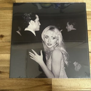 SIGNED Sabrina Carpenter Vinyl LP – MAN’S BEST FRIEND D2C ALT COVER - Imagen 1 de 5