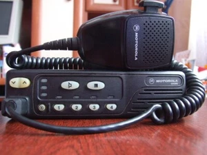 MOTOROLA GM950 25 WATT VHF 66-88 MHZ LOWBAND PROFESSIONAL TWO WAY RADIO 4 meter - Zdjęcie 1 z 1