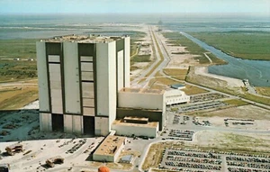 Postal del edificio de montaje de vehículos de 52 pisos JFK Space Center NASA Florida FL - Imagen 1 de 2