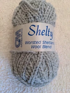 Columbia-Minerva Shelty YARN Worsted Shetland Wool Blend. 1.75 Oz. Lt Grey  - Picture 1 of 6