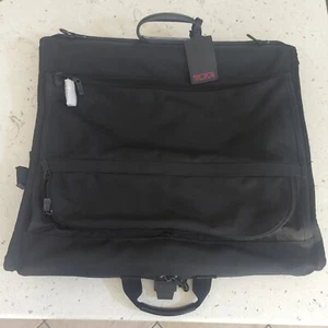 TUMI Tri-Fold BLACK Garment Bag With Tag Luggage Great Condition  - Picture 1 of 16