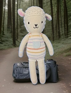 Cuddle & Kind Avery Lamm 14 Zoll Strick Plüsch Puppe Stofftier Handarbeit gestrickt - Bild 1 von 7