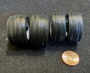1:18 Scale Dodge Viper Rims & Performance MICHELIN Tires - Staggered Set Up - Picture 1 of 5