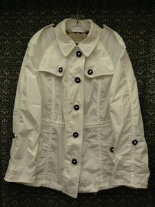 burberry abrigo white