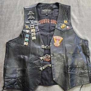 Vintage UNIK Biker Motorrad Weste Veteran Adler amerikanische Flagge Pins Patches NJ - Bild 1 von 10