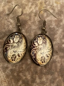 Retro Oval Brown Paisley Cabochon Vintage Bronze French Wire Dangling Earrings - Picture 1 of 1