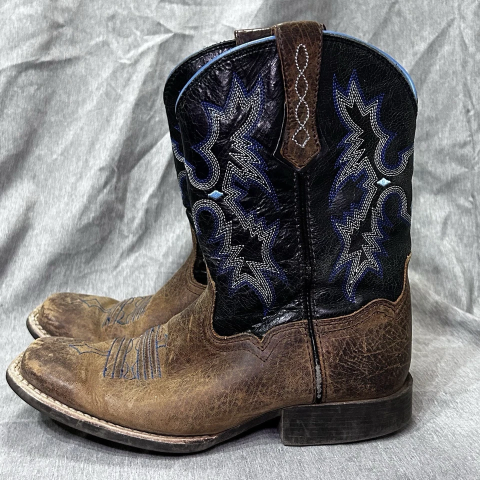 Botas Ariat Tombstone Cowboy Western biqueira quadrada azul marrom 10012794 meninos tamanho 2 - Imagem 1 de 1