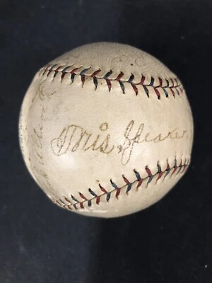 Altavoz autografiado de béisbol Walter Johnson & Tris del equipo de senadores de Washington de 1927 Foto 1 de 4