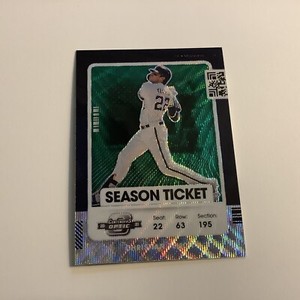 Christian Yelich 2021 Contenders Optic Green Wave Prizm #9