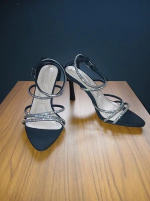Black High Heel Elegant Velvet Ankle Strap Rhinestone Top Moda Comfort New - Image 1 of 4