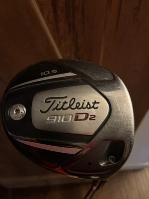 Titleist 910 D2 Driver  RH 10.5 Diamana 72 Stiff Ahina - Image 1 of 4