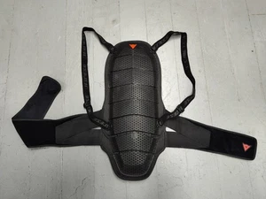 DAINESE Shield Air 8 Level 2 Back Protector – Size L – Black Great Condition - Picture 1 of 13