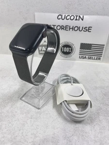 Apple Watch Series 9 45 mm - GPS et cellulaire - graphite/bracelet milanais MRMD3LL/A *M* - Photo 1 sur 6