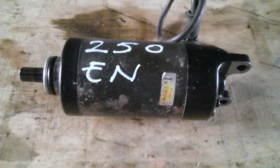 demarreur 250 EL suzuki - Photo 1/2
