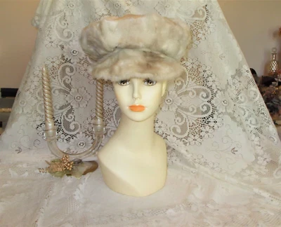 Vintage Light Champagne Blonde Newsboy Mink Fur Hat 22" Beautiful - Image 1 of 4