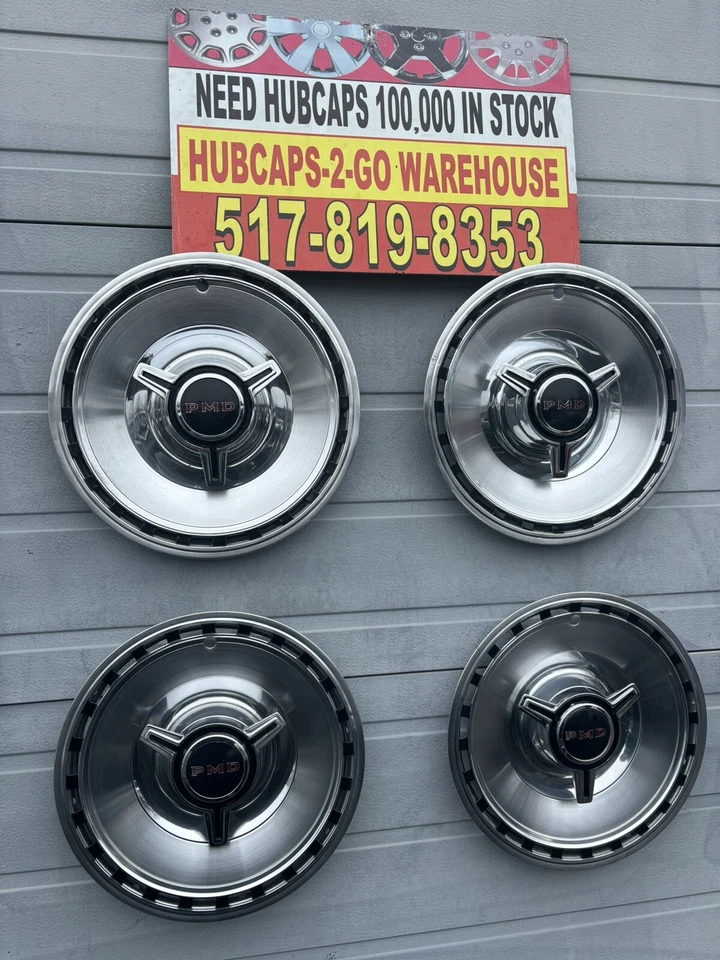 Pontiac Spinner Firebird 1967 convertible Tempest juego de 4 tapacubos bonito fabricante original raro Foto 1 de 4