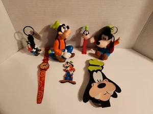 Vintage Disney Goofy Toy Lot Magnet Notepad Pez Watch Flashlight Keychain - Picture 1 of 15