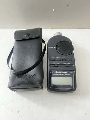RadioShack Digital Sound Level Meter Model 33-2055 with Box Case - Image 1 of 4