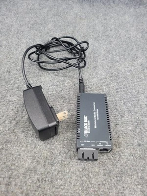 Black Box Miniature Media Converter 10/100 Mbps LHC014A MM1300 - Image 1 of 4