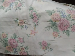 Vintage Rose Floral Fabric for crafts - Picture 1 of 1
