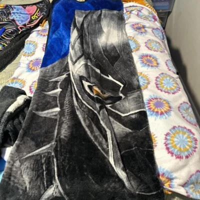 Disney Marvel Black Panther Wakanda Forever Throw Bedding Blanket 28” X 35” - Image 1 of 2