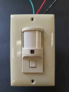 NEU Hubbell AT277I WANDSCHALTER SENSOR 277V - Bild 1 von 9