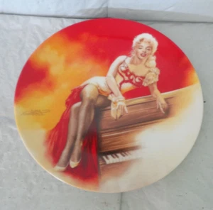 Marilyn Monroe - In River Of No Return - Collectible Plate - Picture 1 of 2