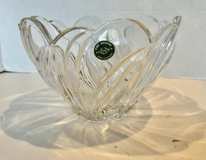 Neu Vintage Lenox feine Kristall 8" überbackene klare Kunstblüte Schüssel Deutschland - Bild 1 von 6