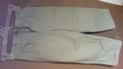 NIÑOS USADOS TALLA 5R (SONOMA LIFE STYLE) TAn PLISADO  Foto 1 de 4