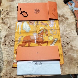 HERMES Tea for Two Carré 90 Silk Scarf Stole Orange W/Tags Box Bag Unused. - Picture 1 of 12