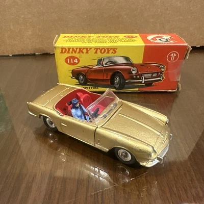 DINKY TOYS 114 TRIUMPH GOLD SPITFIRE - EXCELLENT in original BOX A110 - Image 1 of 4