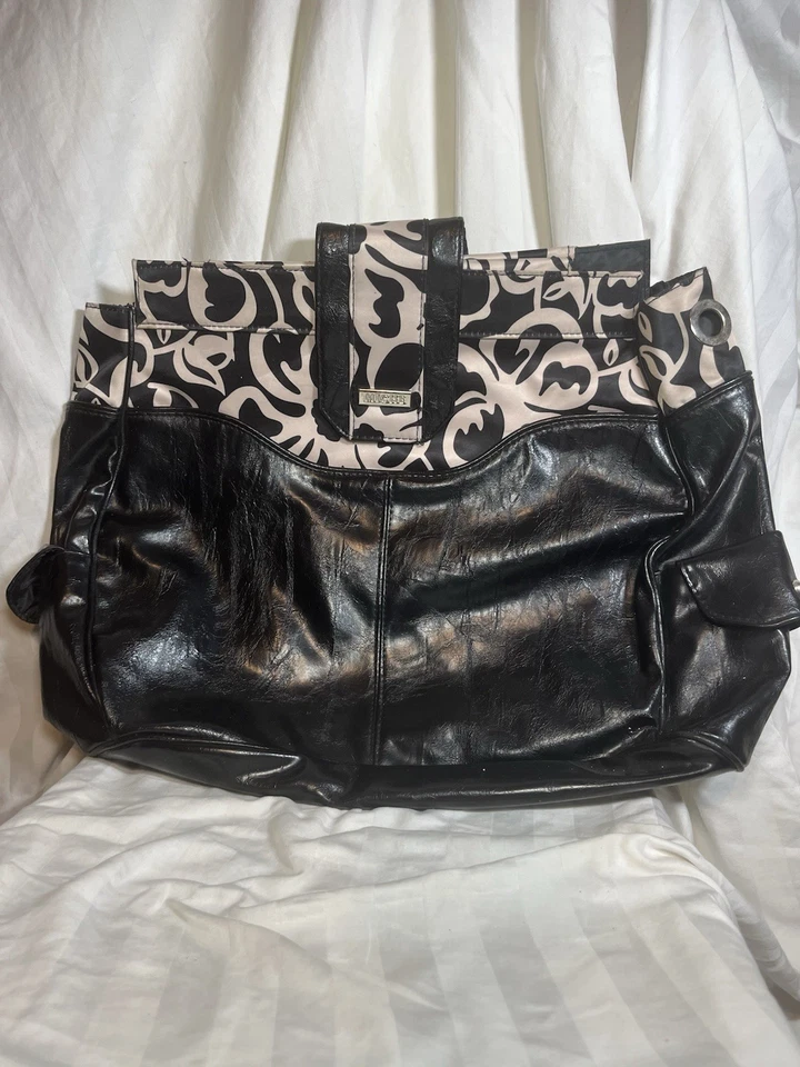 Miche-Vanessa Bolso Floral Blanco y Negro Shell Foto 1 de 4