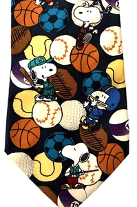 Snoopy & Friends Collection Men's Silk Tie, Peanuts Inc. The Sport Star 57"x4" - Picture 1 of 5