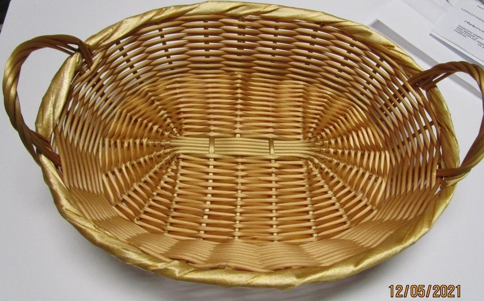 WICKER BASKET..12" LONG. X  9 1/2" WIDE ..2 3/4" DEEP..EXCLUDING HANDLES - Image 1 of 2