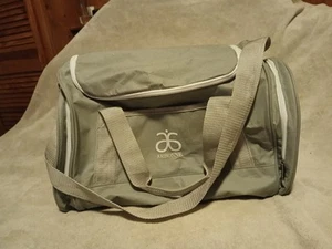 Borsa Arbonne, Borsone Palestra Borsa da Notte Sportiva Grigio Bianco NUOVO - Foto 1 di 5